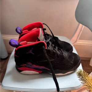 Kids Black and Red Sneakers JORDAN MVP 'RAPTORS'.